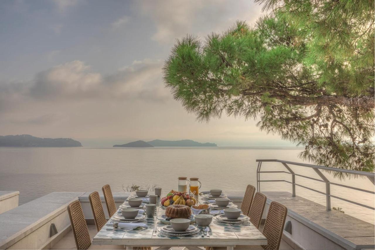 Super Luxury Skiathos Villa Seven Stunning Bedroom Suites Villa Daphne Achliades Achladies  Exterior photo