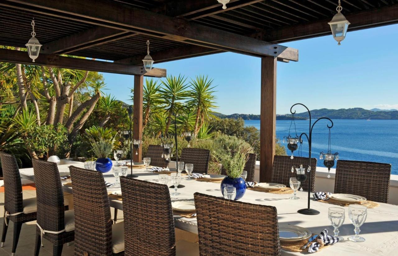 Super Luxury Skiathos Villa Seven Stunning Bedroom Suites Villa Daphne Achliades Achladies  Exterior photo