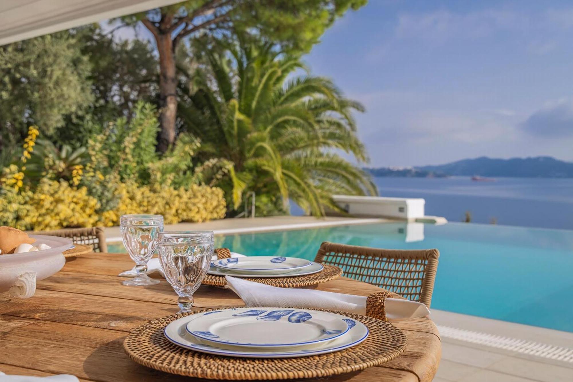 Super Luxury Skiathos Villa Seven Stunning Bedroom Suites Villa Daphne Achliades Achladies  Exterior photo