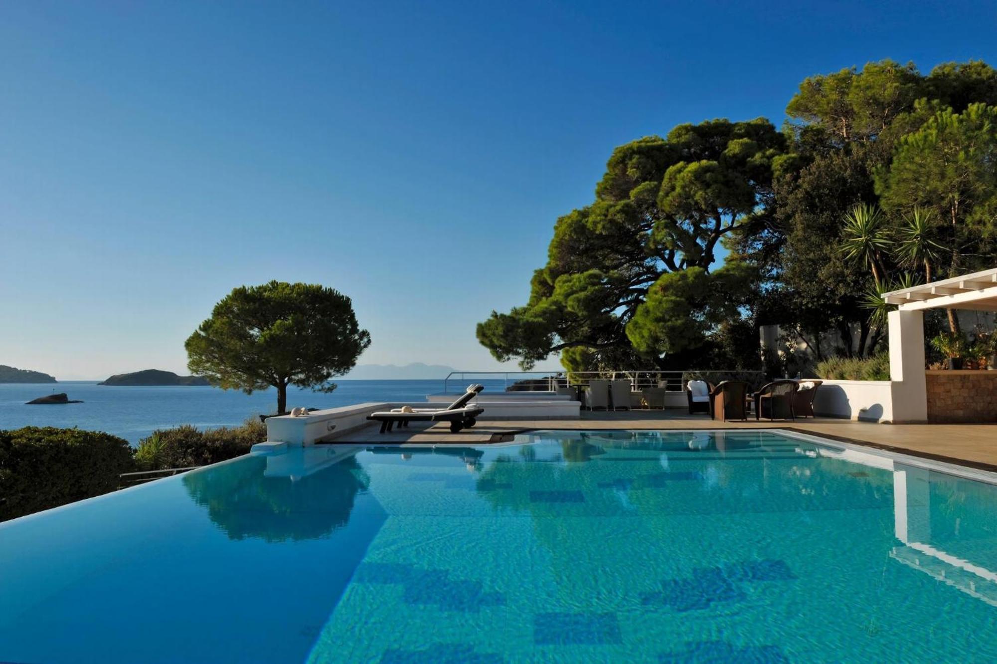 Super Luxury Skiathos Villa Seven Stunning Bedroom Suites Villa Daphne Achliades Achladies  Exterior photo