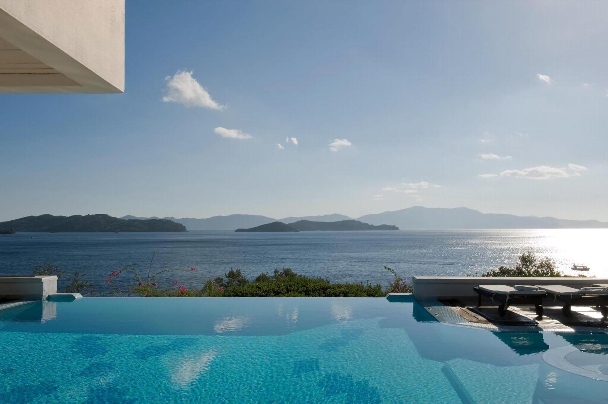Super Luxury Skiathos Villa Seven Stunning Bedroom Suites Villa Daphne Achliades Achladies  Exterior photo